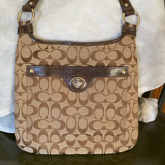 Coach Handbags - Coach Penelope signature C Jacquard patent leather strap